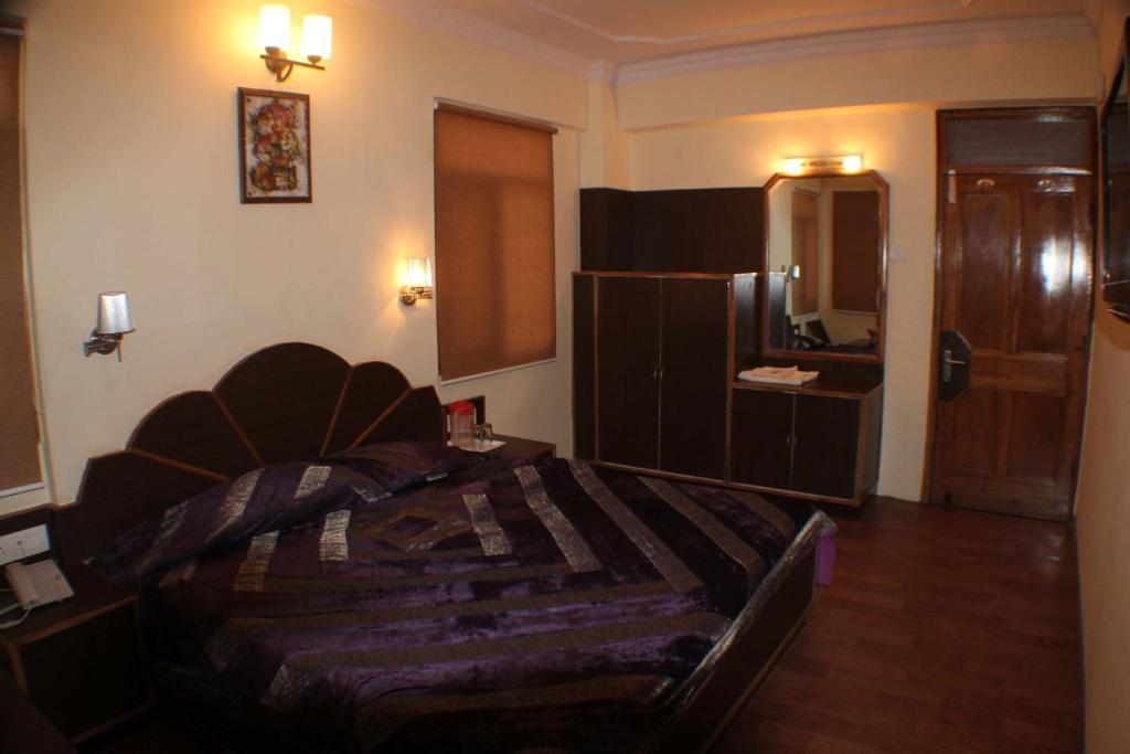 Hotel Prestige Shimla Rom bilde